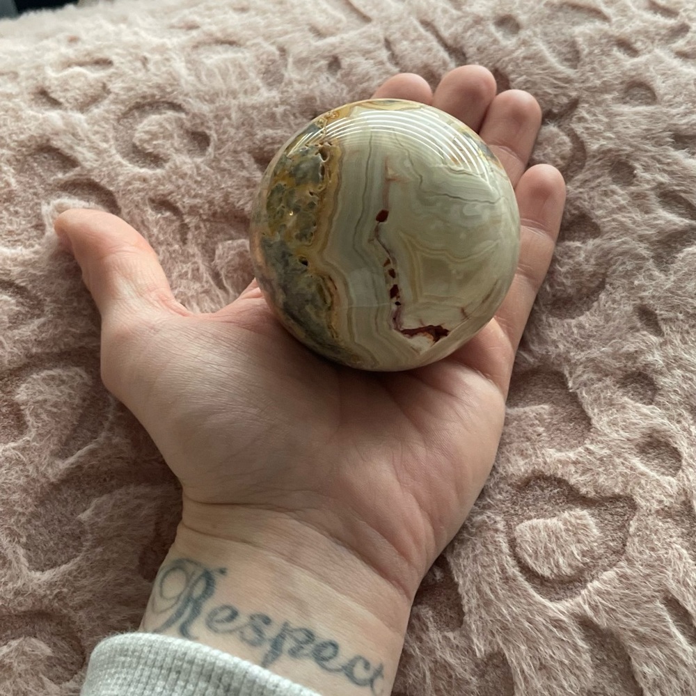 CRAZY lace agate sphere 67mm